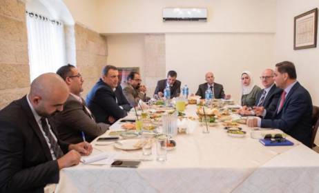اجتماع يناقش أهم مستجدات قطاع الأوراق المالية في فلسطين
