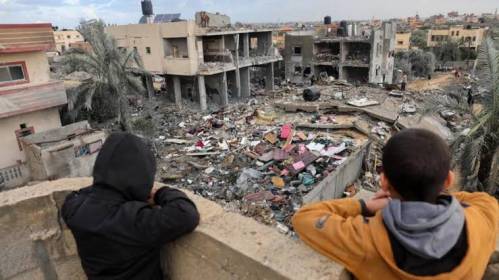 صحيفة تكشف كواليس المفاوضات الأخيرة في القاهرة بشأن هدنة غزة