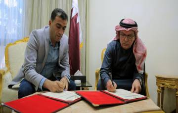 السفير العمادي يوقّع اتفاقية تنفيذ مشروع إنشاء مركز لغسيل الكلى شمال غزة