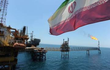 23 دولة تخلت عن استيراد النفط الإيراني