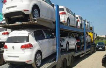 منع وزراء الحكومة الفلسطينية من شراء المركبات الخاصة بتنقلاتهم