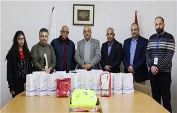 غرفة تجارة وصناعة محافظة بيت لحم تدعم فريق كرة القدم للبنات – طاليثا قومي