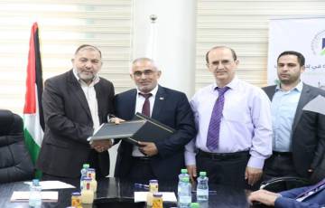 "الصفا الإسلامي" و"بلدية الخليل" يوقعان اتفاقية للمساهمة في رعاية المؤتمر الدولي حول الاتجاهات الحديثة في إدارة البلديات