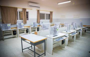 بنك القدس يقدم دعمه لتجهيز مختبر حاسوب لمدرسة ذكور عتيل الثانوية