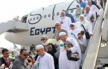 762 حاجا من حجاج غزة يصلون إلى مطار القاهرة