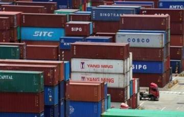 هل تعرف كم هي قيمة الصادرات والواردات الصينية في الدقيقة الواحدة؟