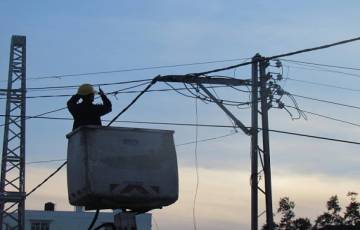 كهرباء غزة : نطمح إلى استكمال منظومة "سكادا" للتحكم بالشبكة عن بُعد