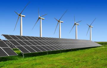 استثمارات الطاقة الخضراء تنمو 27% وتسجل 755 مليارًا في 2021