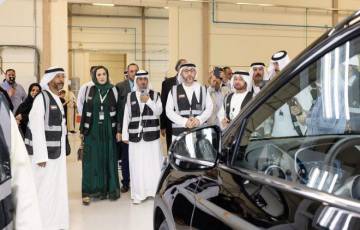 افتتاح أول مصنع للسيارات الكهربائية في دبي