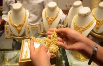 عروس من غزة تشتري "شبكة ذهب" بمبلغ 17000 دينار أردني