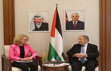 فلسطين وليتوانيا تبحثان تطوير العلاقات التجارية