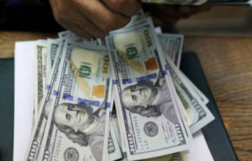 الدولار يسجّل انخفاضاً ملموساً أمام الشيكل مساء اليوم 