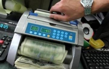 الدولار يحلق لأعلى مستوى امام الشيقل منذ عامين ونصف