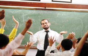 التعليم برام الله تناقش آلية استقدام معلمين فلسطينيين للعمل في عمان