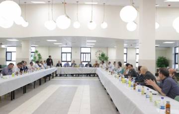 جامعة بوليتكنك فلسطين تعقد طاولة مستديرة مع أطباء المرحلة السريرية    