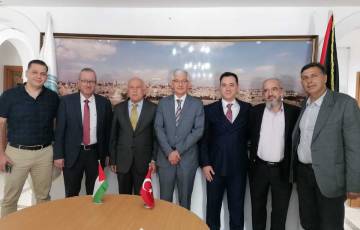 اتحاد جمعيات رجال الأعمال الفلسطينيين يبحث مع السفير التركي سبل تطوير التعاون المشترك