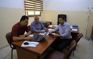 "تعليم غزة" تعقد مقابلات للمعلمين المرشحين للعمل في قطر