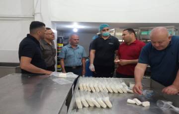 الاقتصاد: قسم الصناعات الغذائية ينظم جولات ميدانية على منشآت غذائية في محافظتي غزة والوسطى
