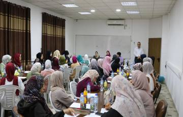 الغرفة التجارية بغزة تعقد لقاءً تعريفاً بمركز صاحبات الأعمال