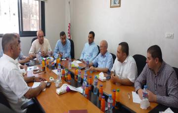 اللجنة الاقتصادية بالغرفة التجارية بخانيونس تعقد لقاء تشاوري  مع مؤسسة Usad