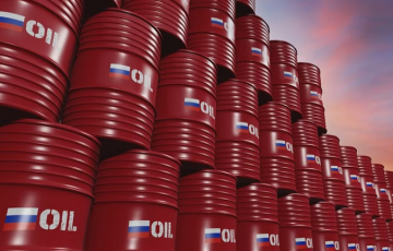 أقوى من العقوبات.. النفط الروسي يضرب بسقف الأسعار عرض الحائط