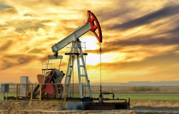 النفط يغلق منخفضا وسط عمليات بيع لجني الأرباح
