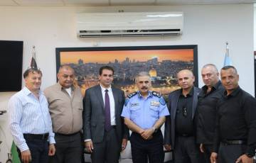 غرفة تجارة طولكرم تبحث  مع مدير عام الشرطة الفلسطينية  تعزيز التواصل مع المؤسسة الأمنية