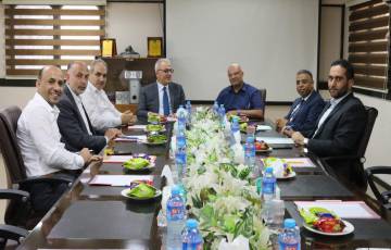 " نقابة المحاسبين " و غرفة تجارة غزة  يبحثان سبل تعزيز التعاون المشترك