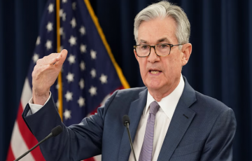 باول: الفيدرالي "سيتحرك بحذر" بشأن أي زيادة لأسعار الفائدة