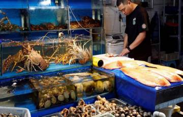 المأكولات البحرية تشعل النزاع التجاري بين اليابان والصين  