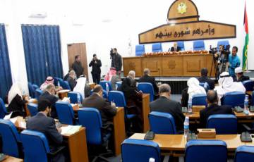 غزة: التشريعي يُقر تقرير لجنة الرقابة العامة حول ملف المركبات الحكومية   