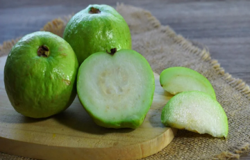 حالات مرضية ممنوعة من أكل الجوافة